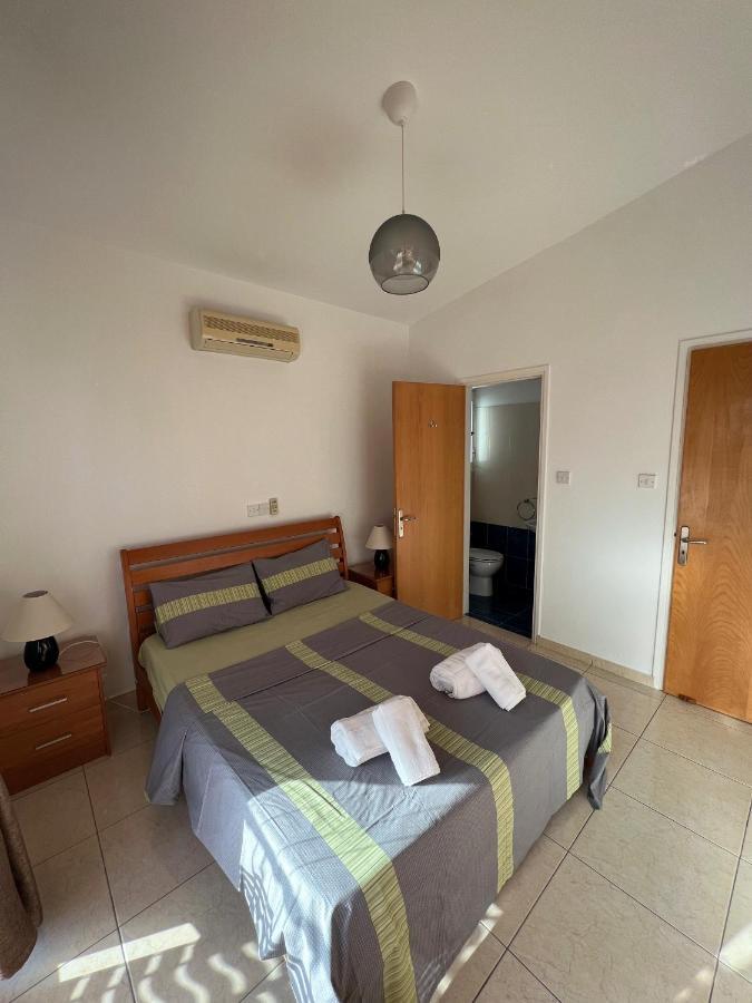 Villa Three Bedroom Casa De Paphos